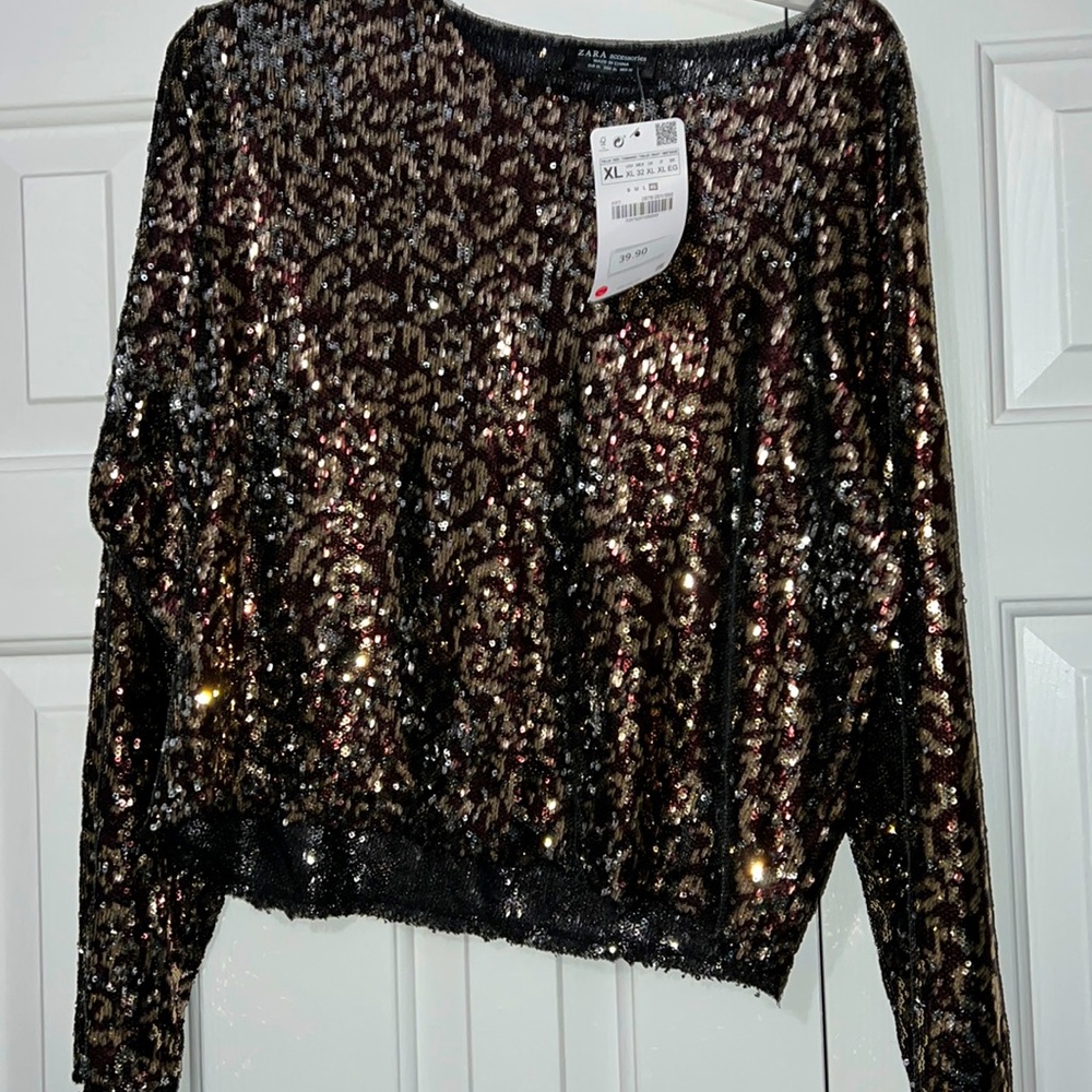 Zara Sequin Leopard Print top XL